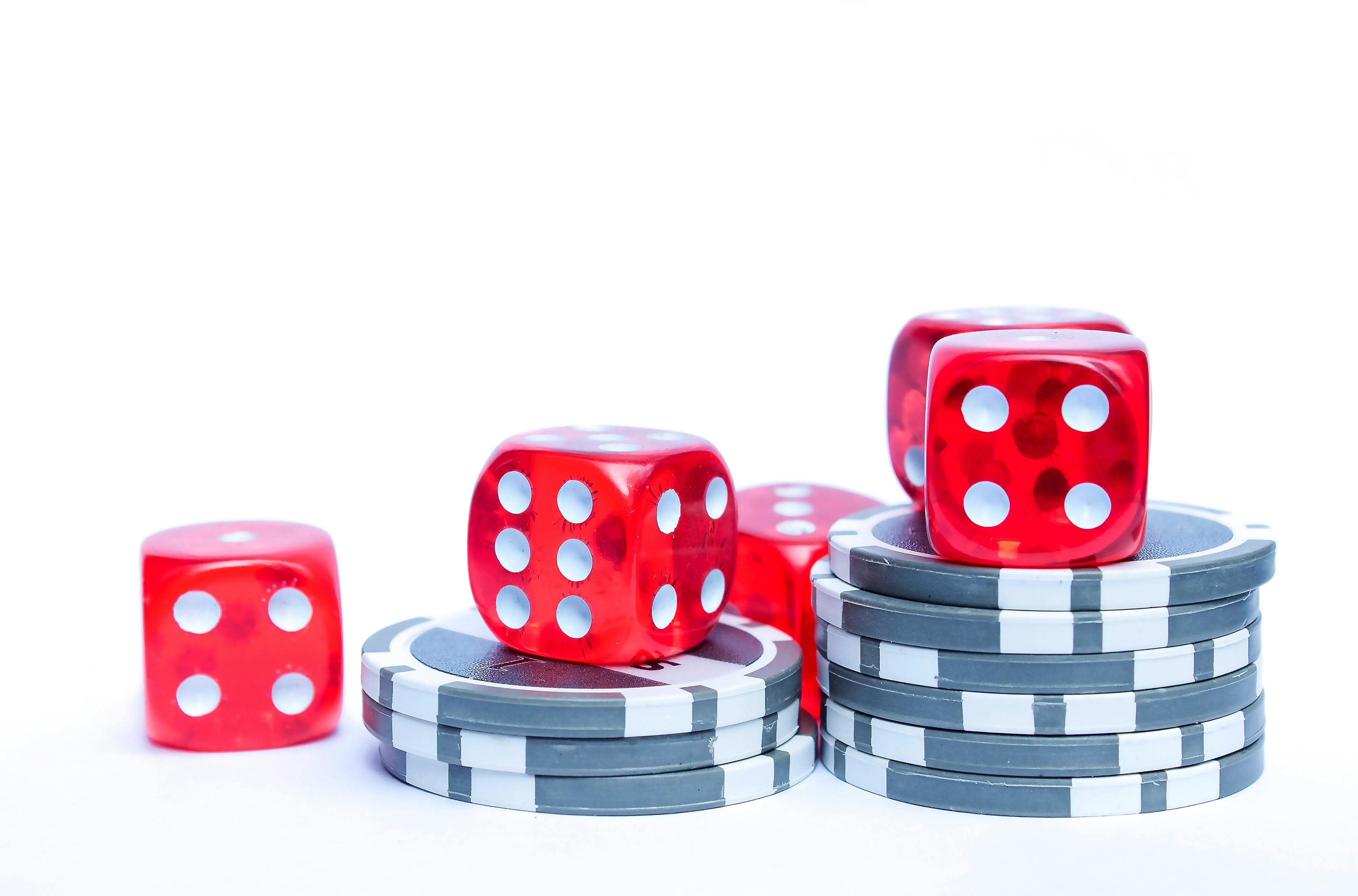 Promosi Terbaik dugempoker yang memberikan bonus dan hadiah menarik